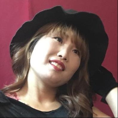 凤姐 🌹👧💅🍷