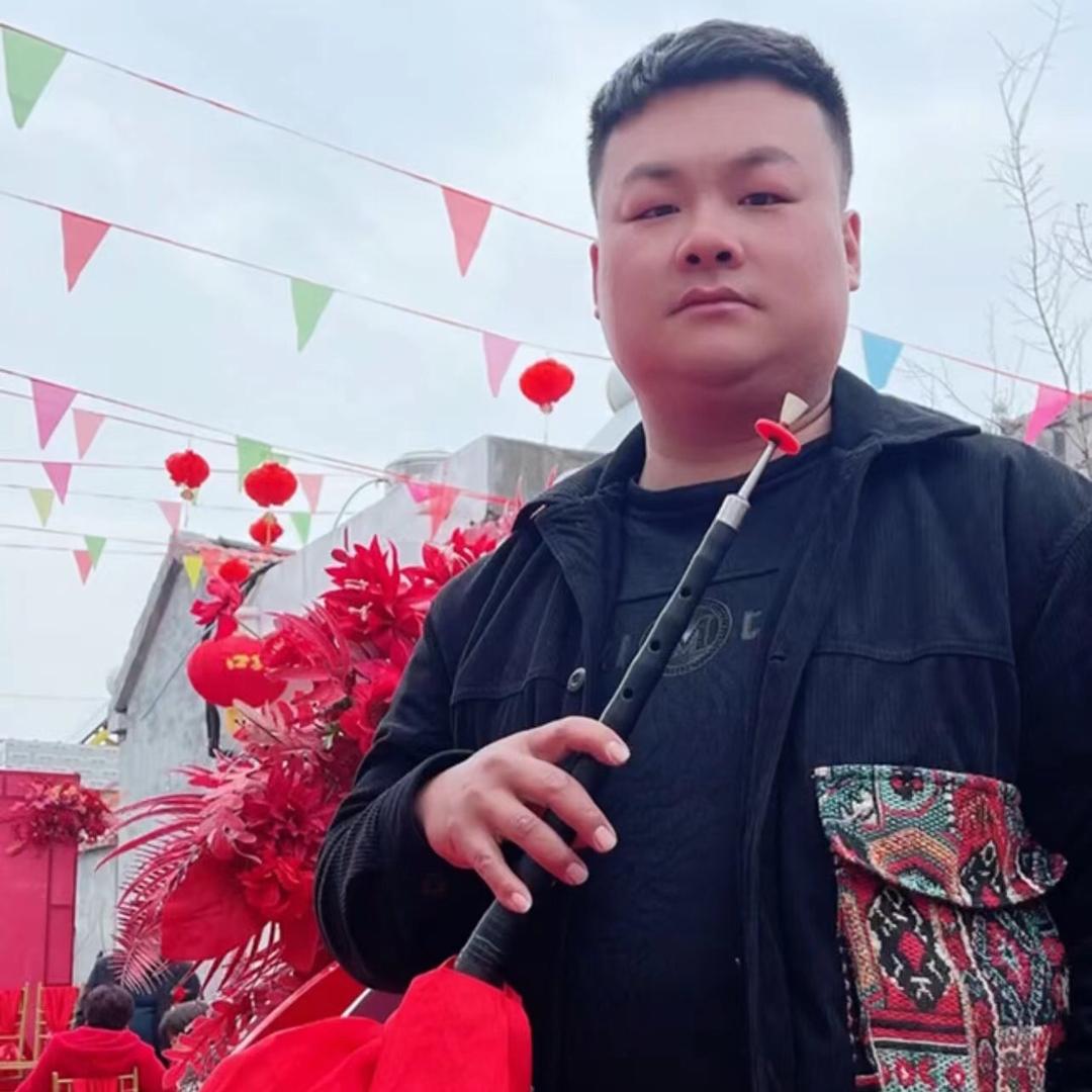 罗大山，罗天宝演绎传媒