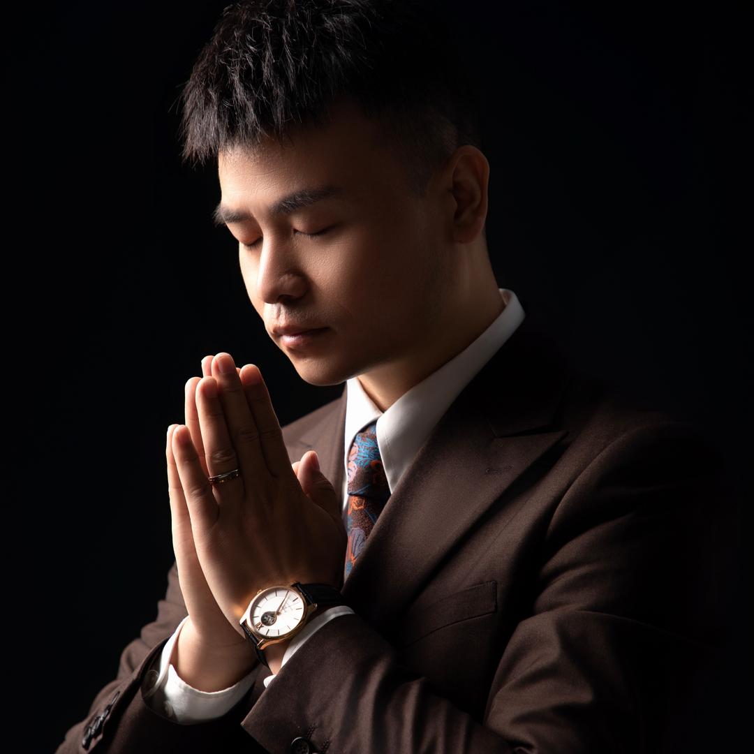 李挺/诠释爱主持