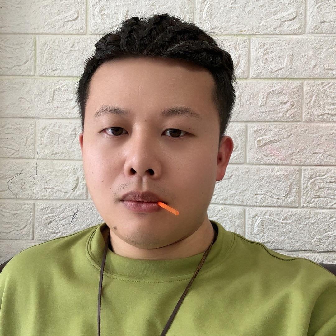 王平收长头发日记