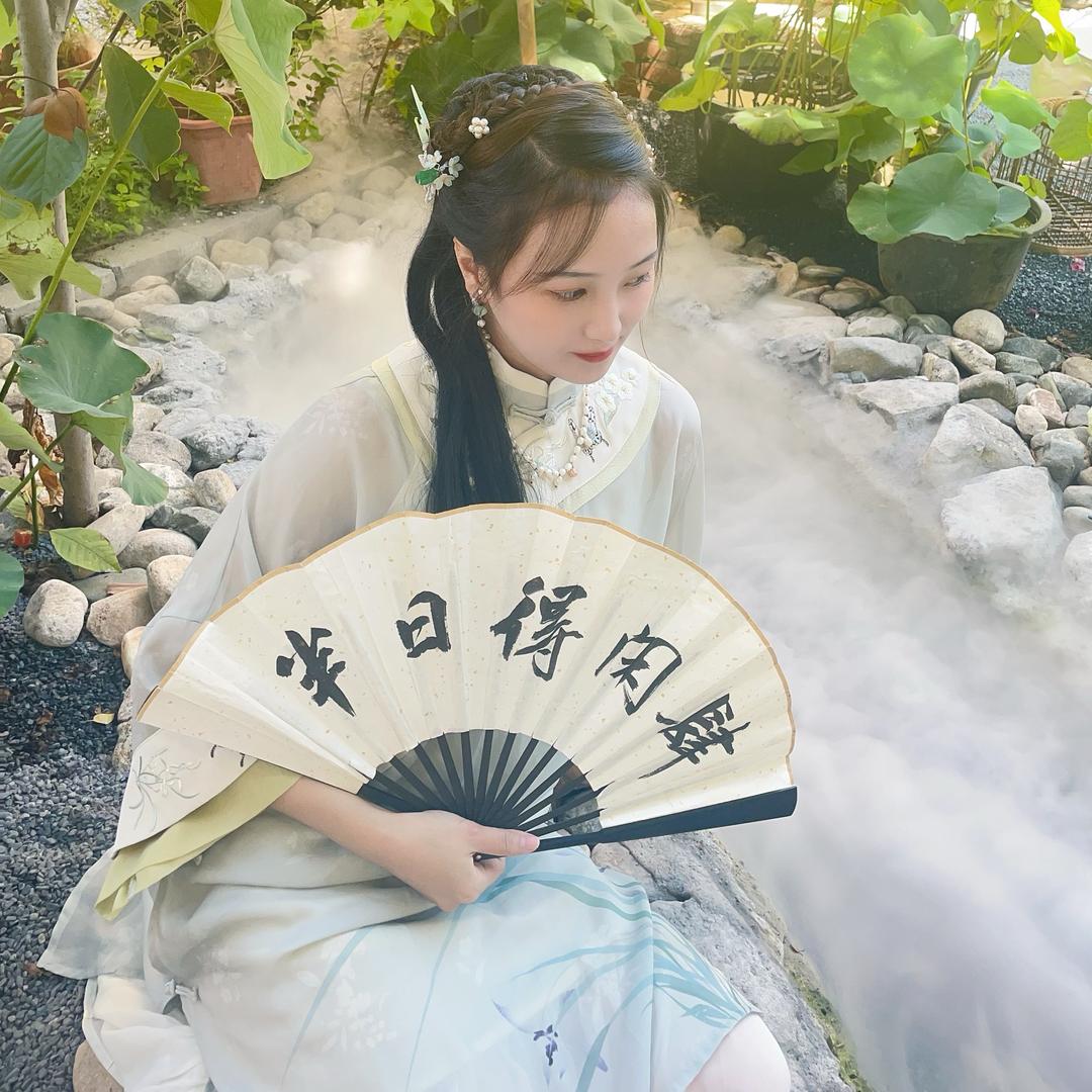 清欢吖