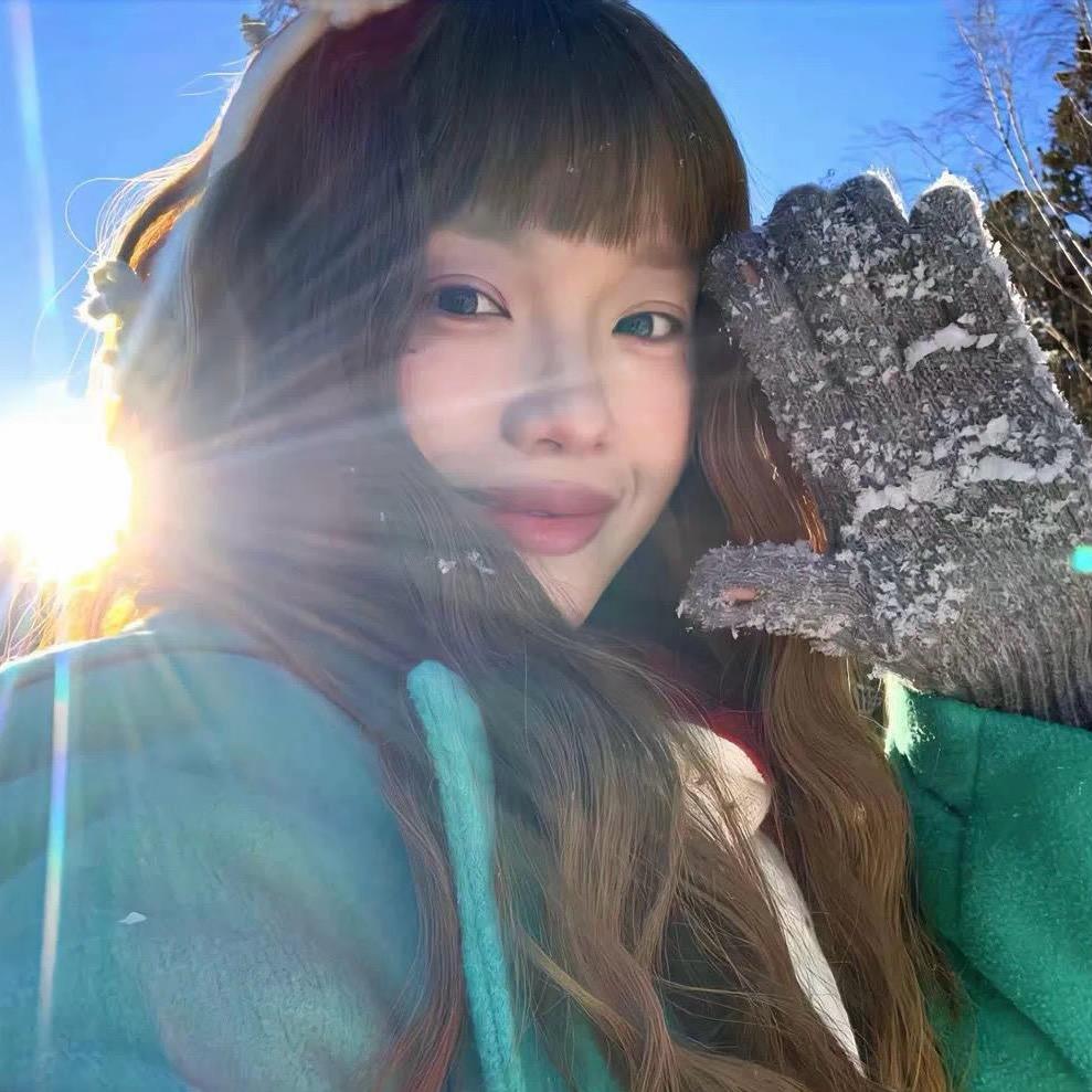 脆柿大王(ง •̀_•́)ง