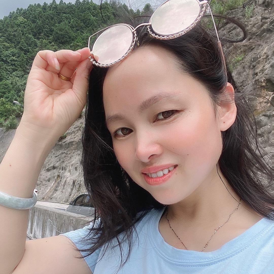 子墨小姐姐