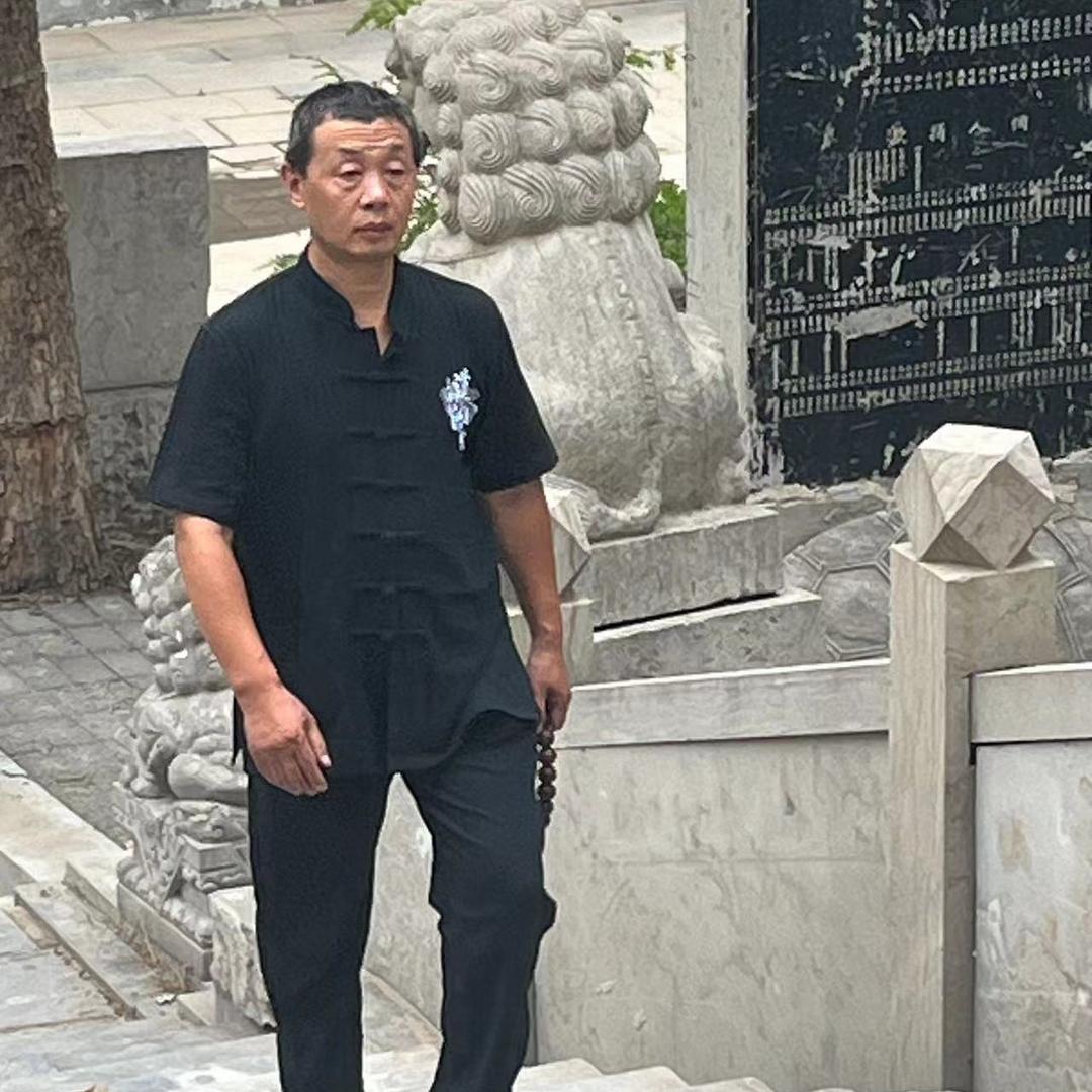 布衣行者🙏刘先生🙏