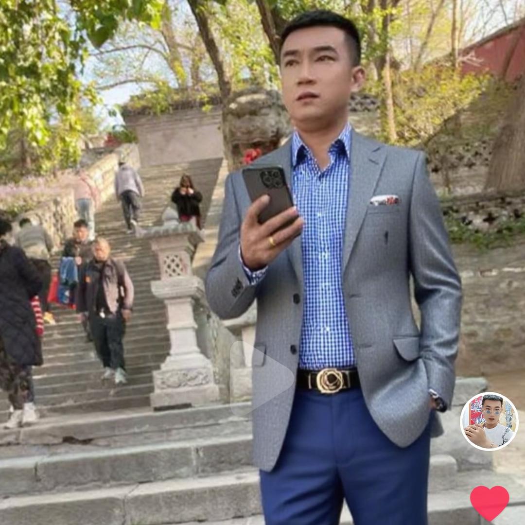 【玄】摸金校尉