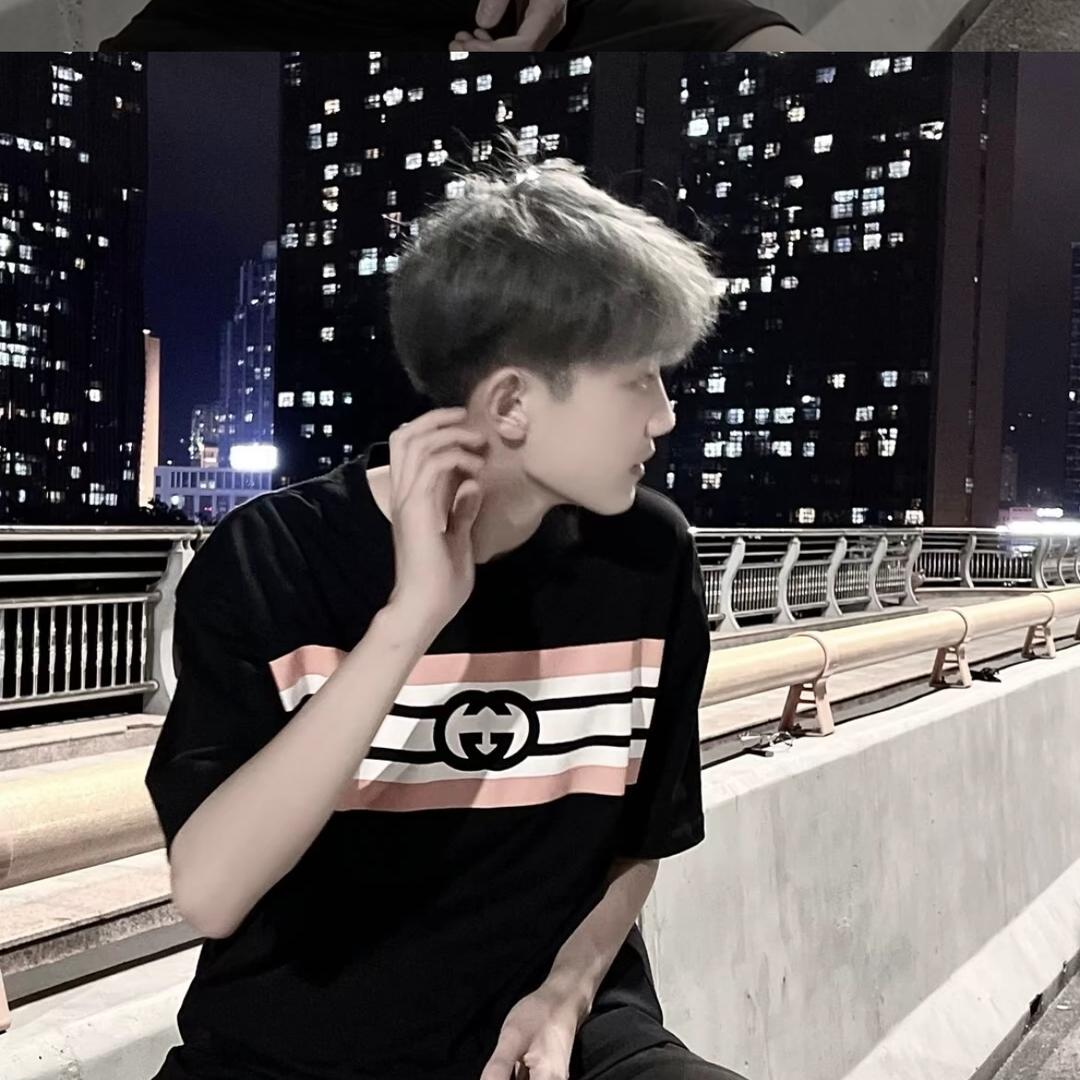 南山鹤⁸🔱