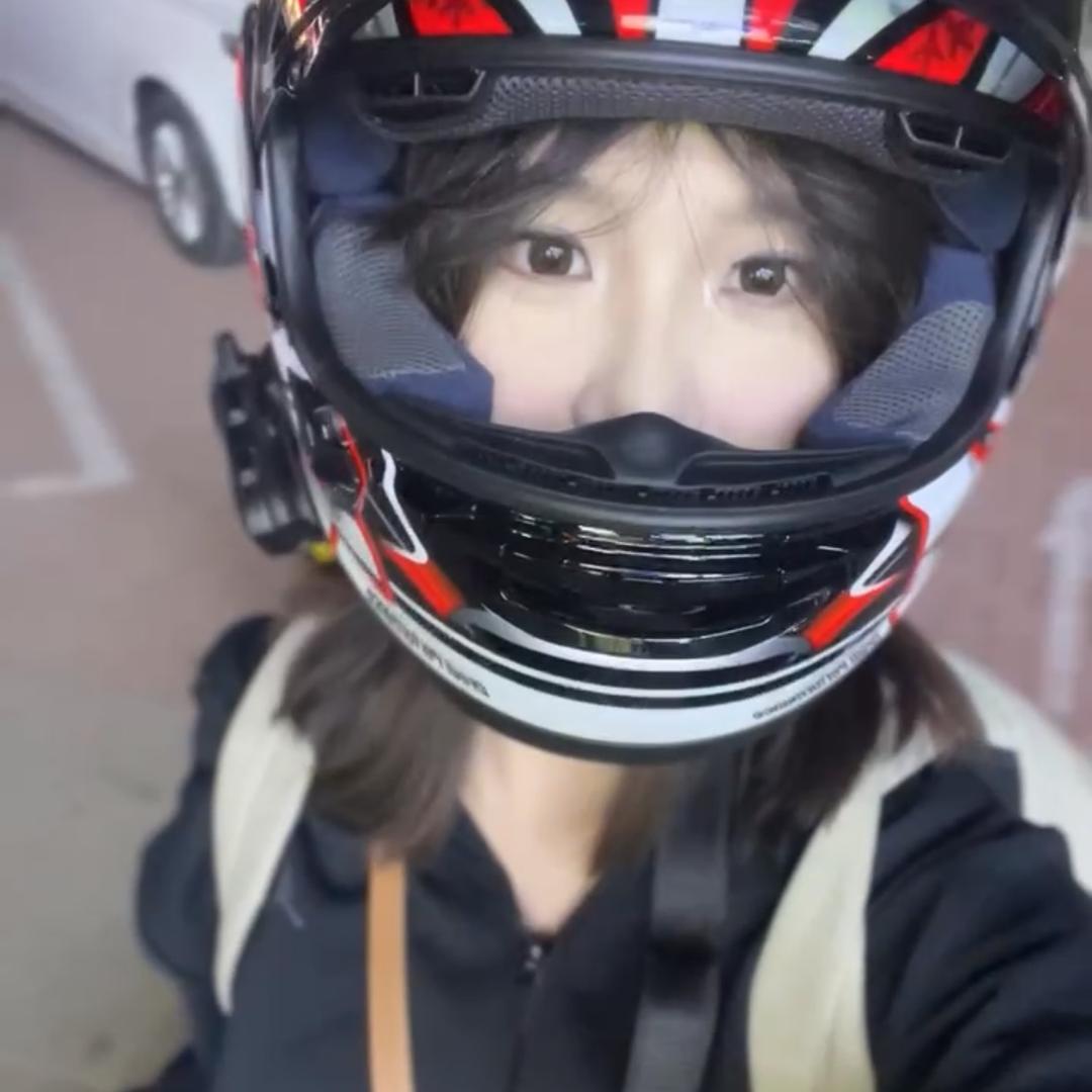 @左政一