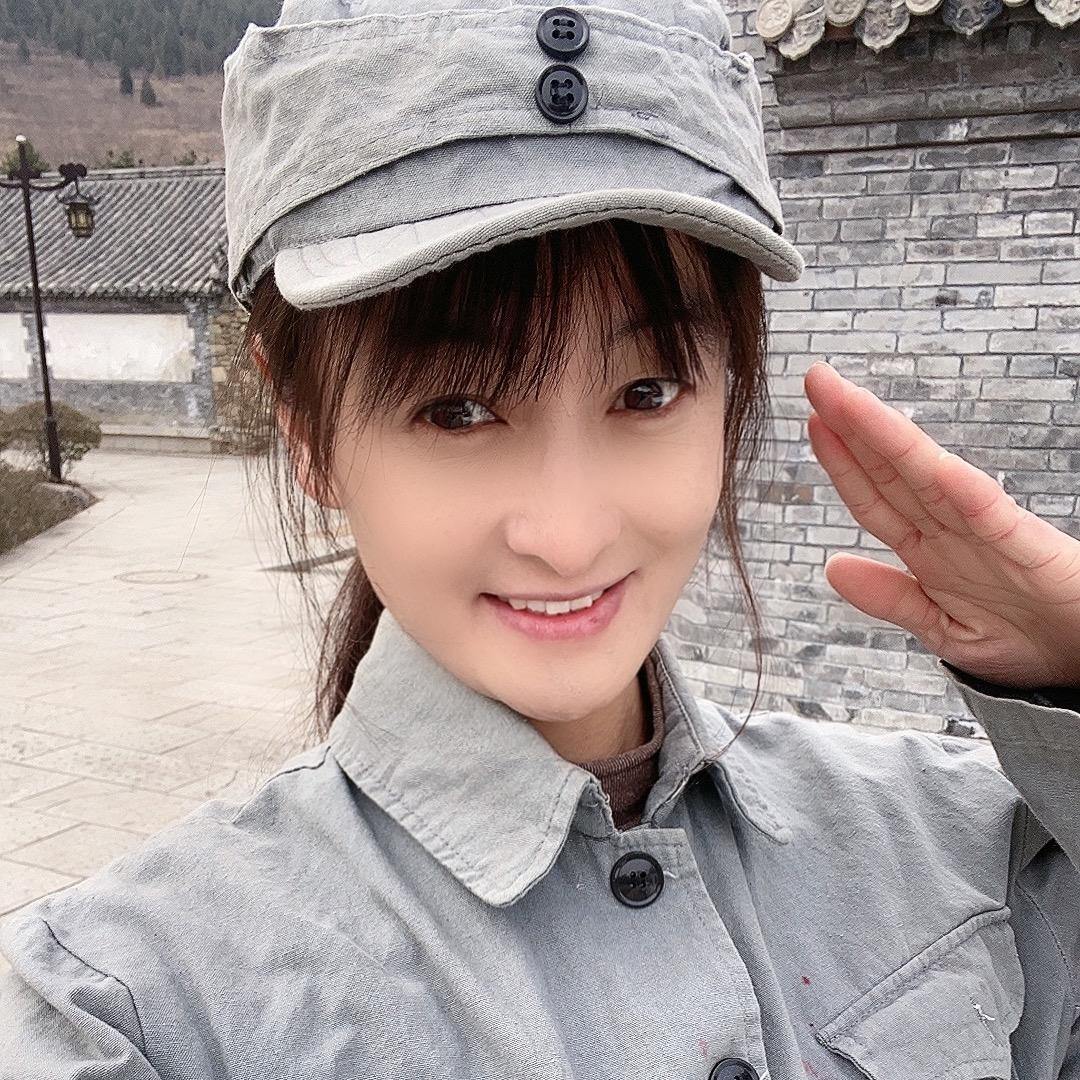 影视小姑娘