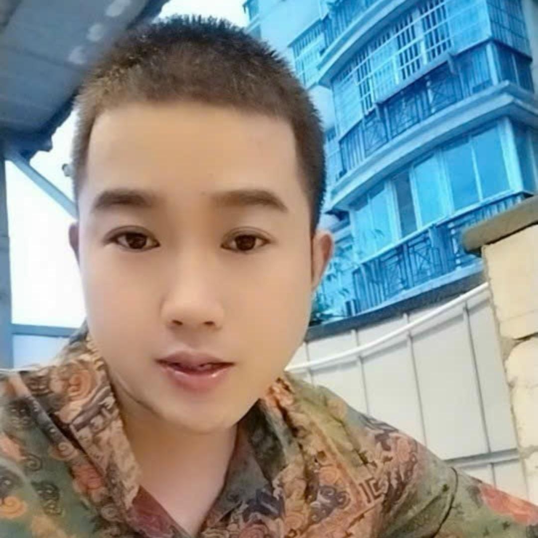 田锌桐