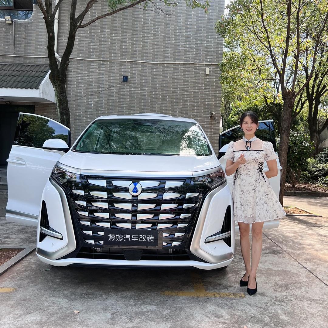 长沙婷婷新能源商务车升级