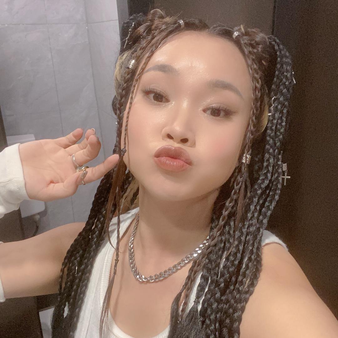W QUEEN-昕子💃