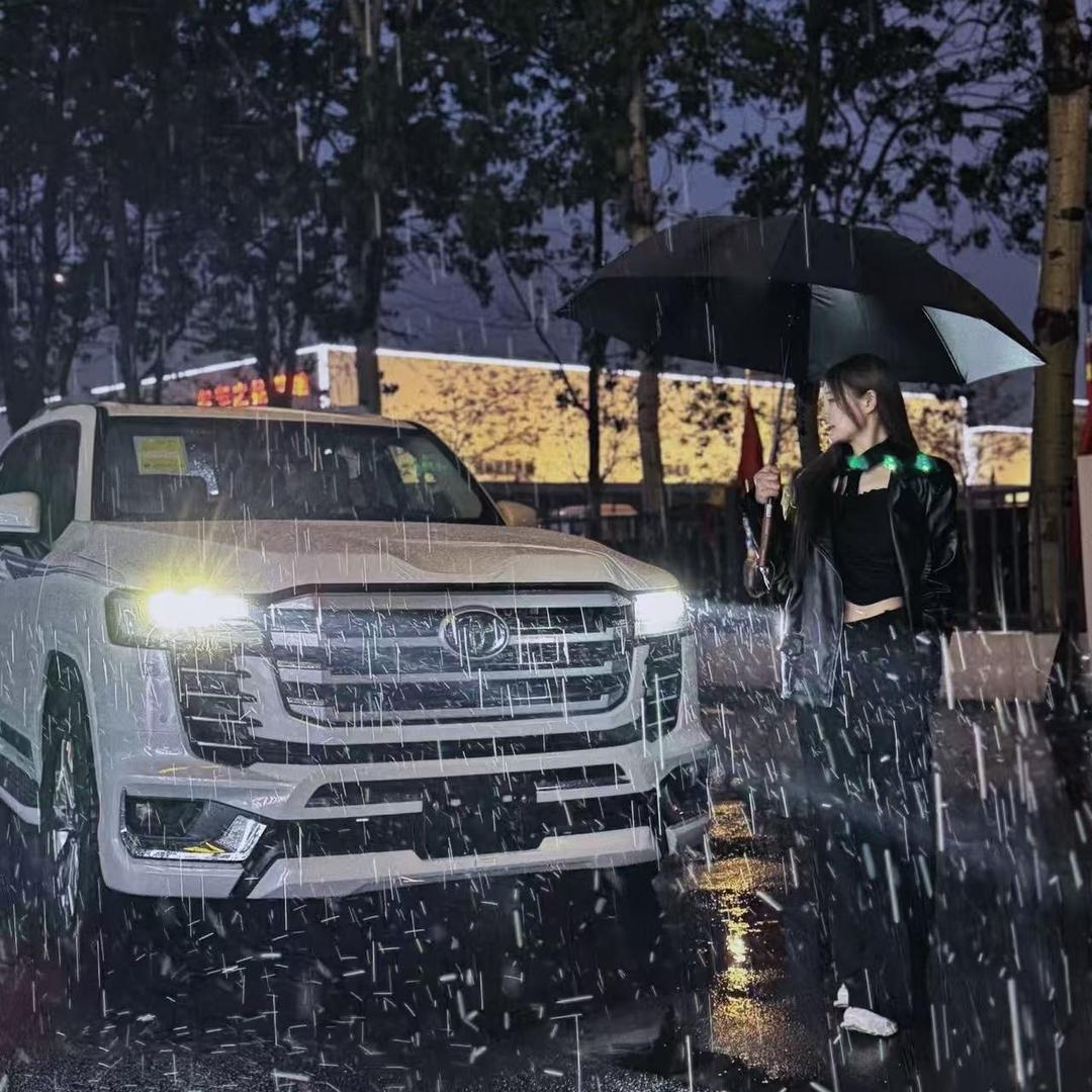 海外进口版 酷路泽批发总代理