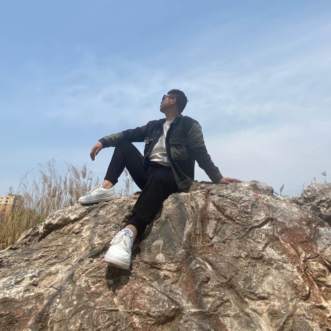@吴漂亮（豪车租赁）