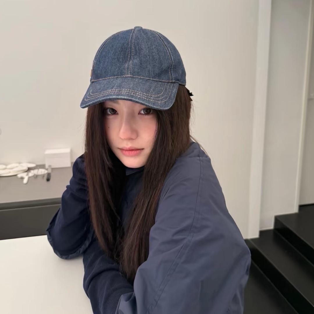 7U