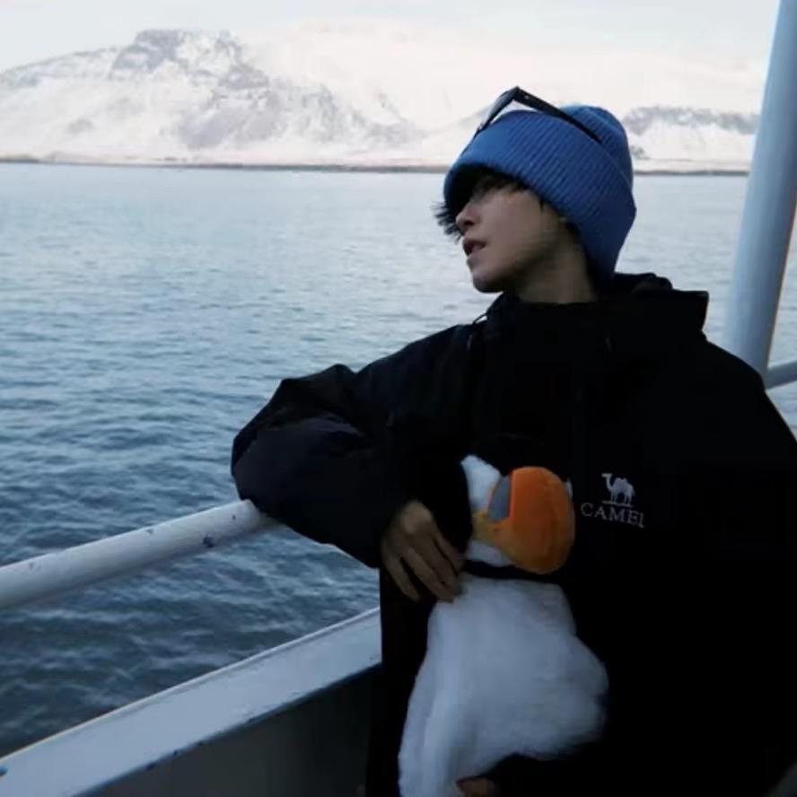 ￴ ￴￴￴ ￴￴   ￴ ￴ ￴￴