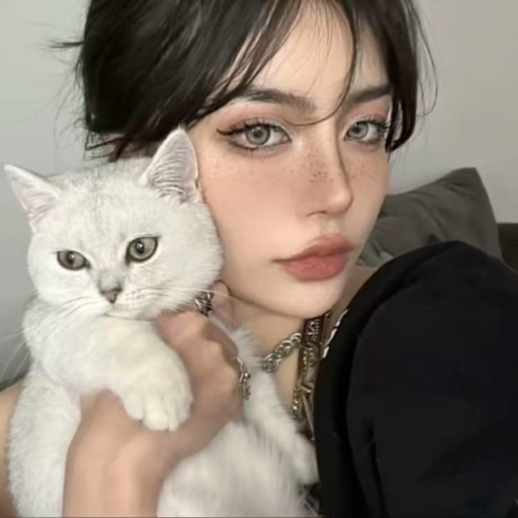 小H.🐰