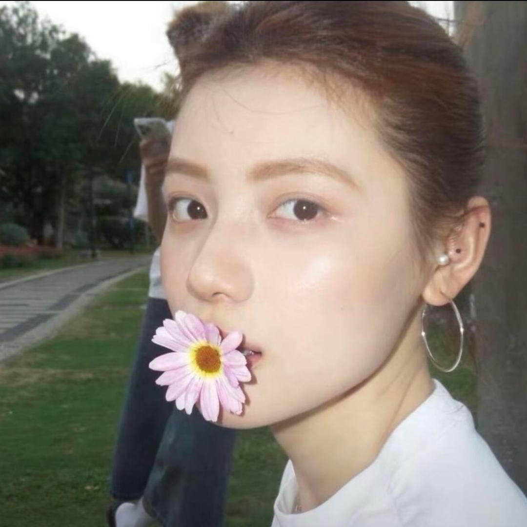 单眼皮的丹.