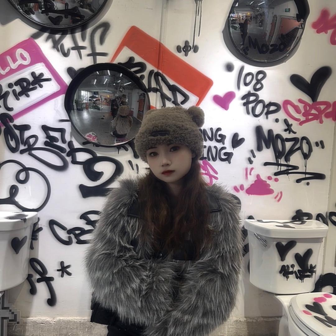 与里·Yolo女装集合店（南方姑娘）