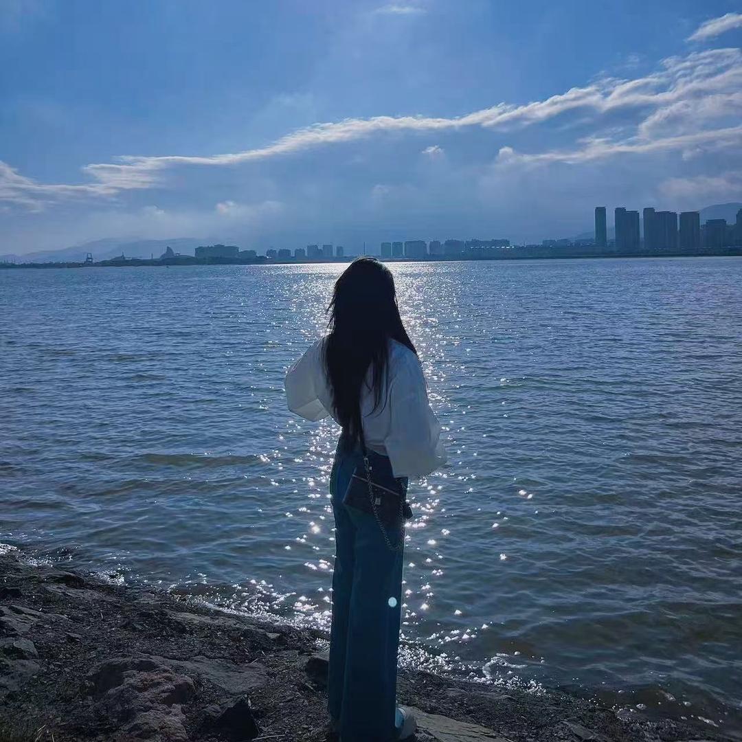 @霞🍀