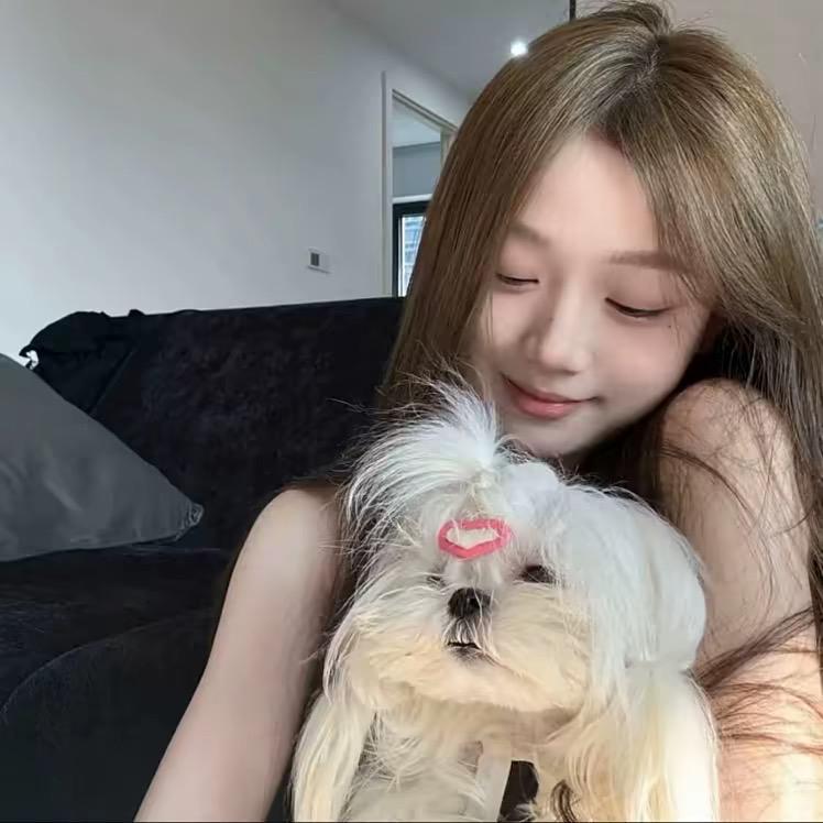 女1️⃣