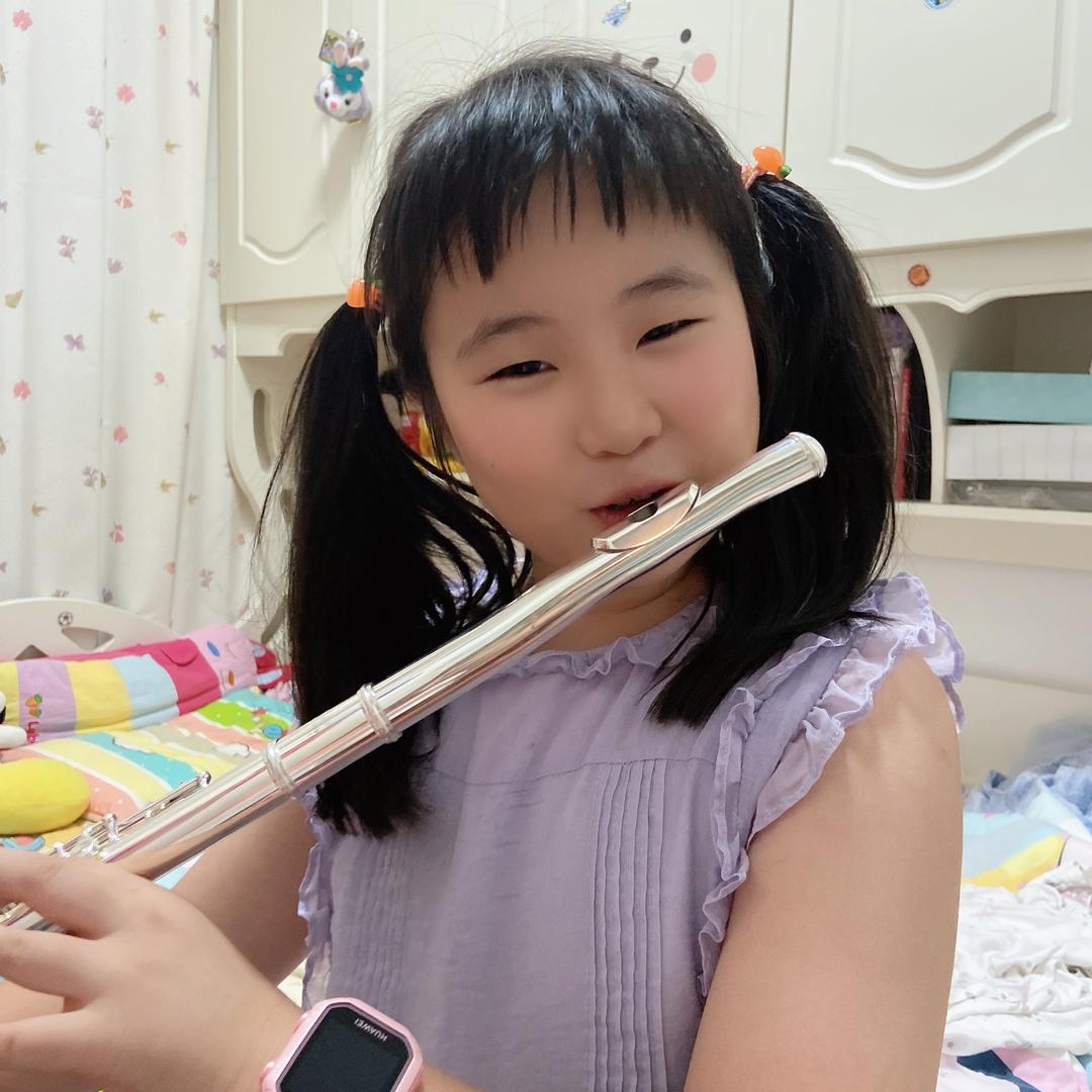 伦子哎朵朵👧👦