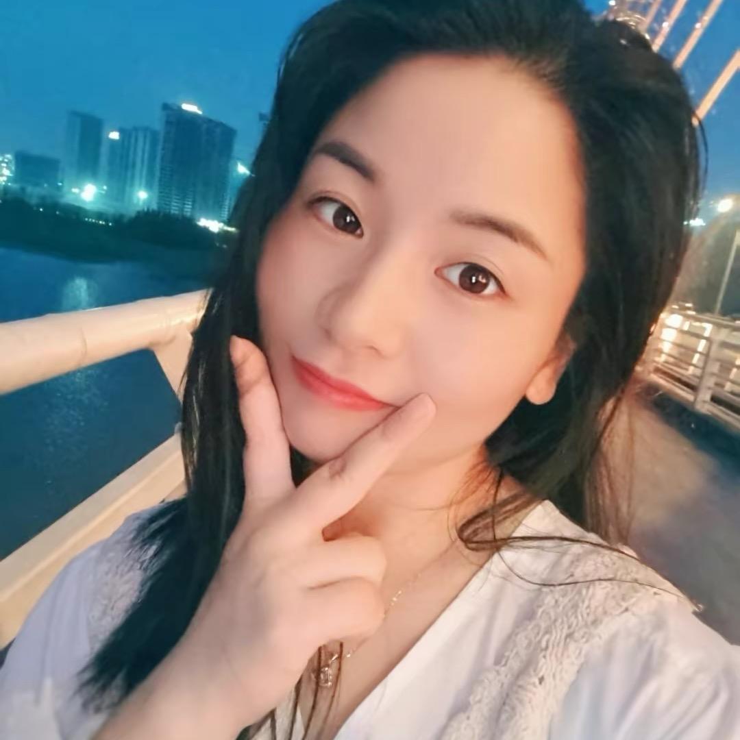 爱笑的小黄吖😁