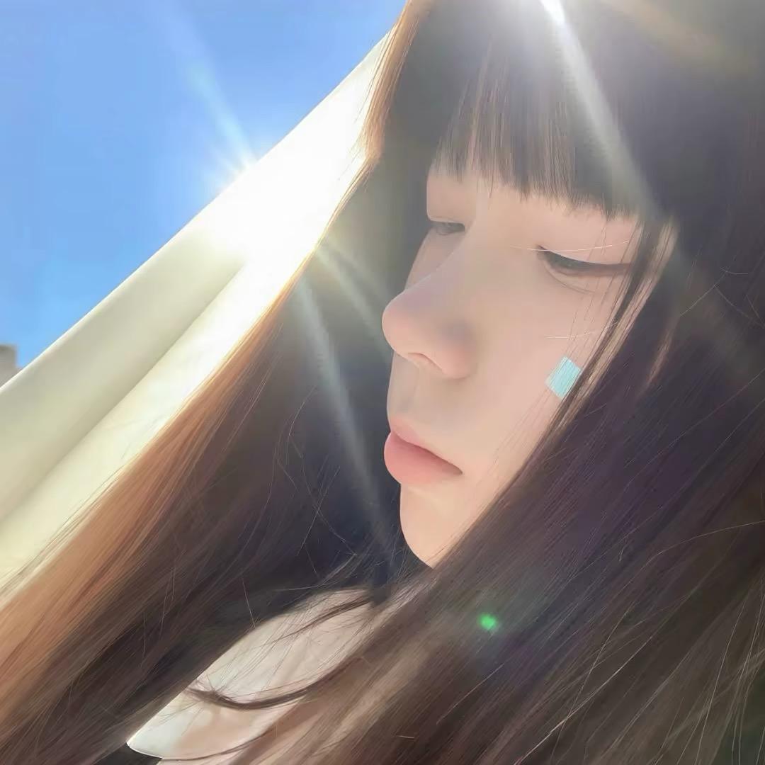 小猫本性呆郁.