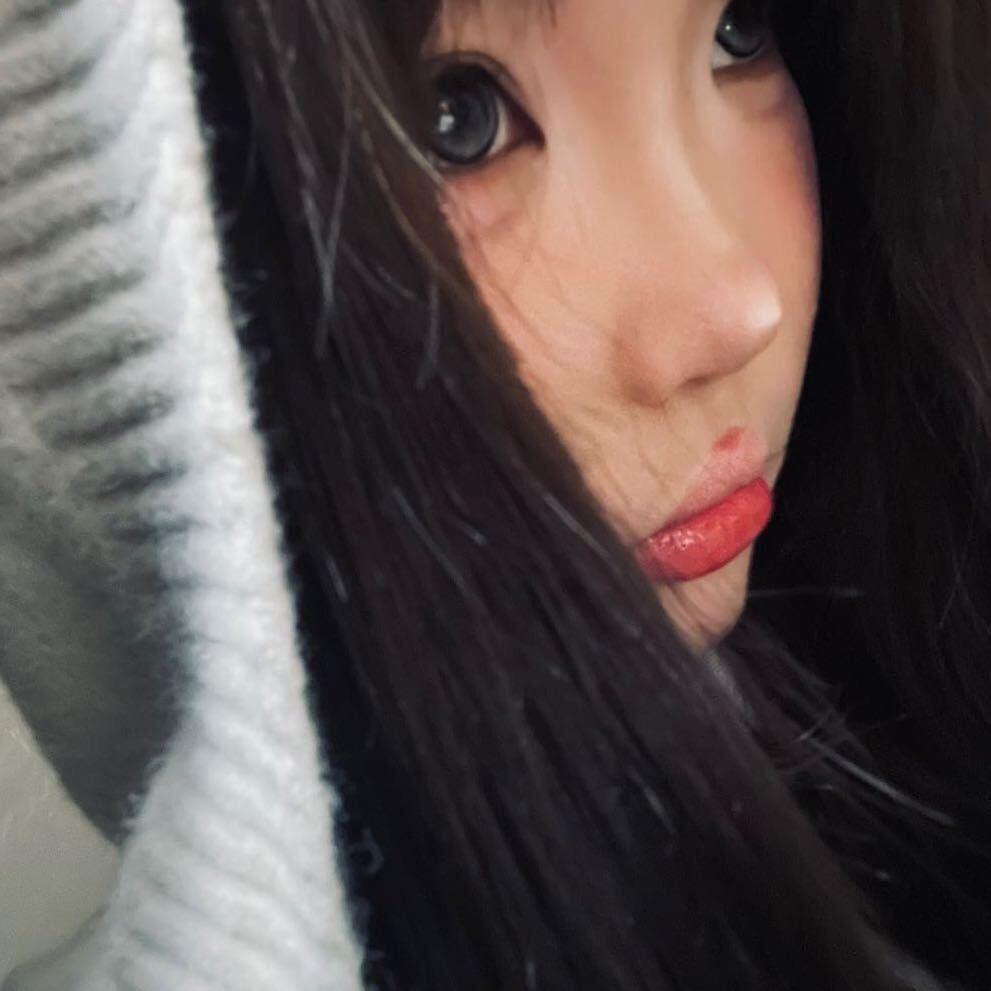 L-佳佳