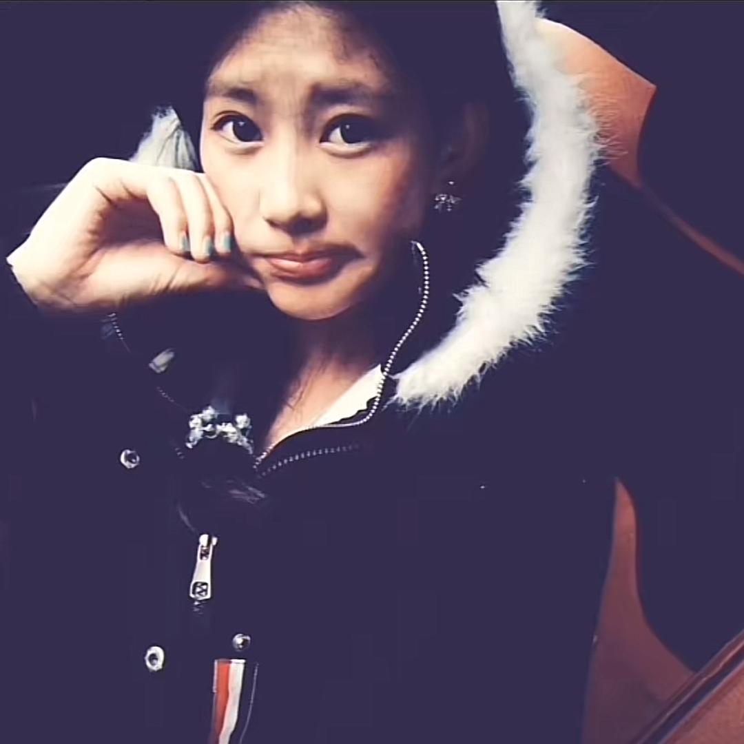 ༼༜~她很幸福༽