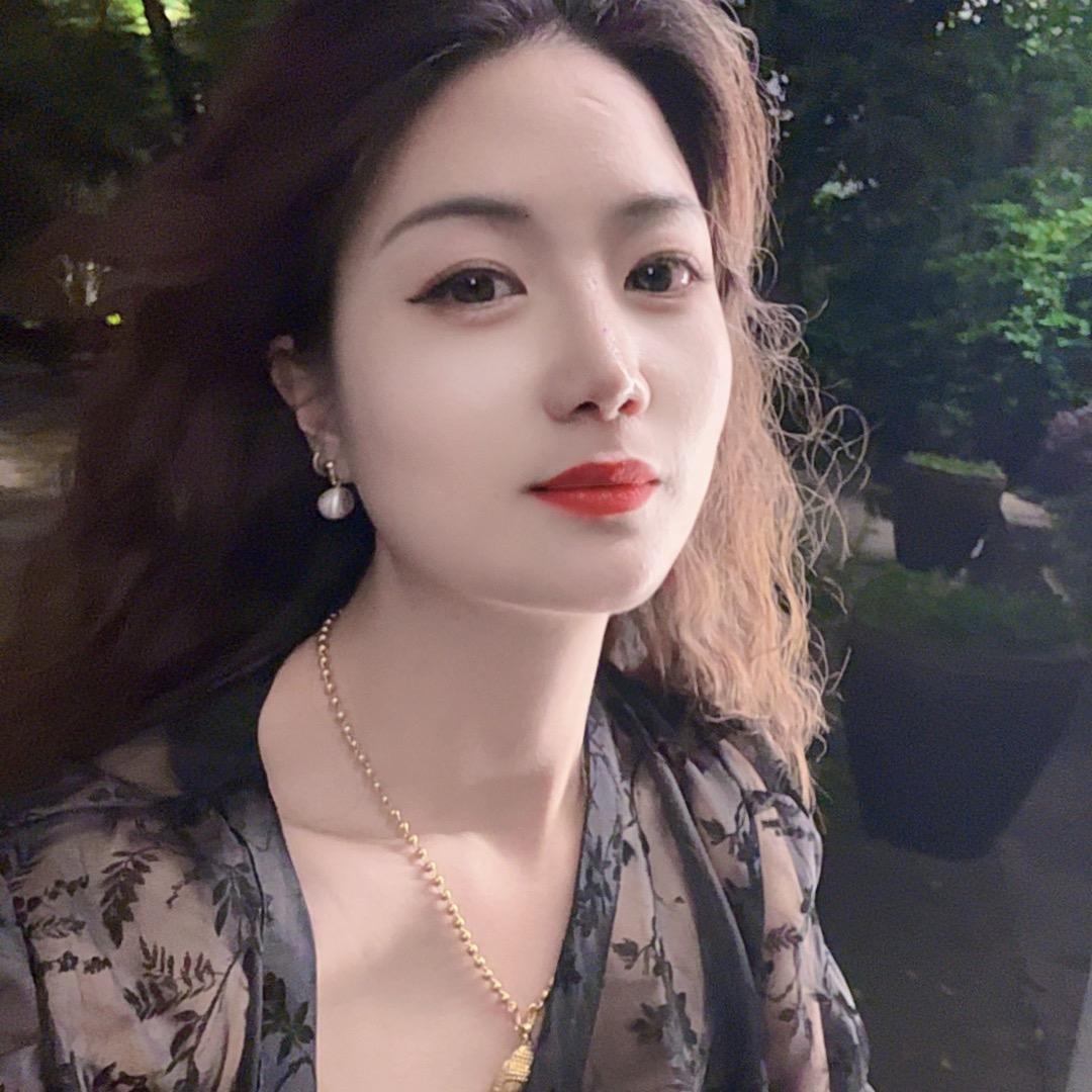 英子👧