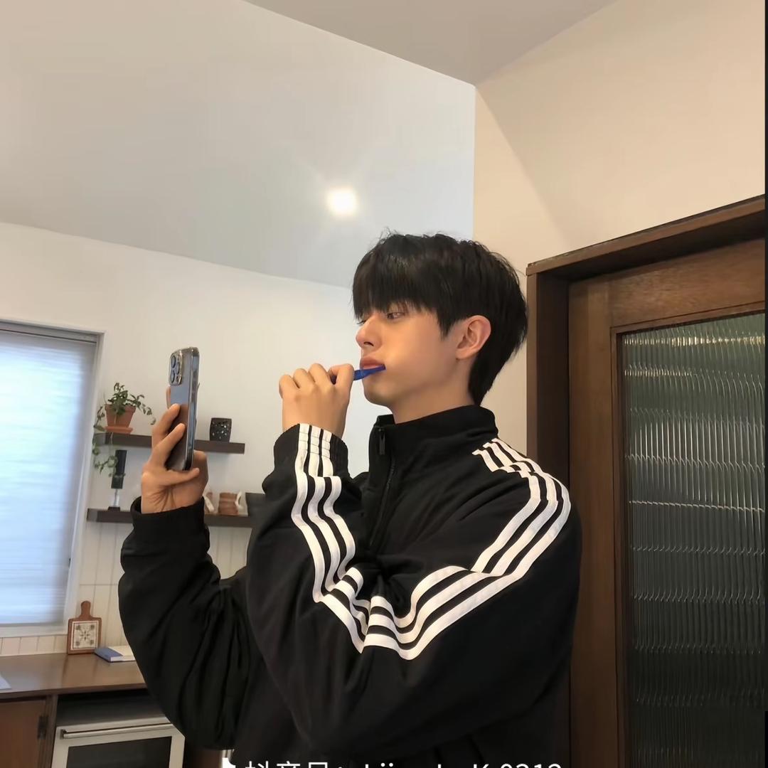 被财神爷偏爱的健康小富婆