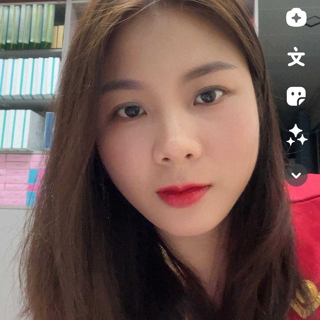 维娜小笨蛋。（不要连赞）