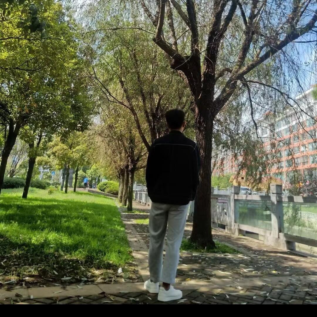 唐伯虎Famiglistimo