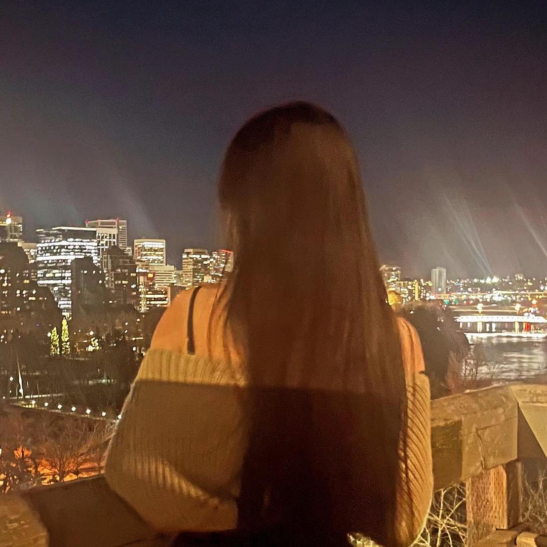 暴躁的美少女