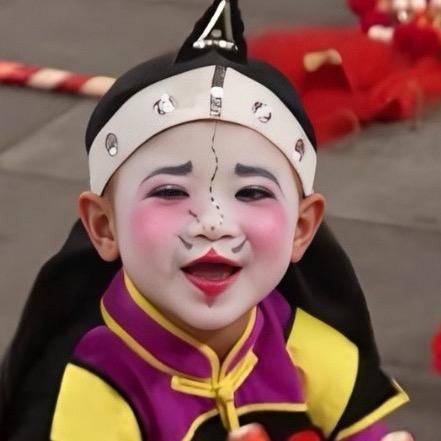 南山英歌小时迁妈妈