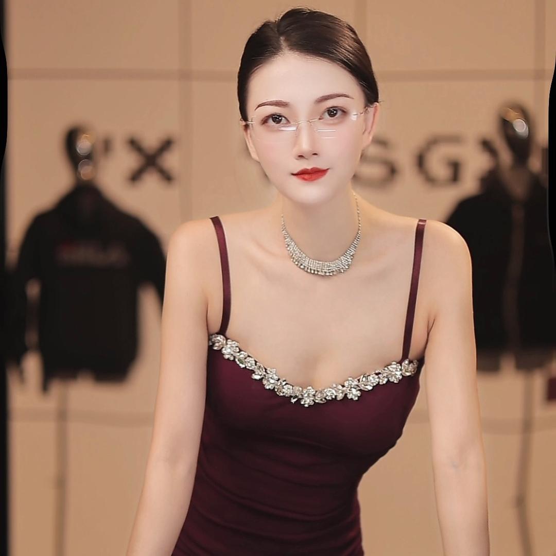 文总奢品仓（备战冬季羽绒服）