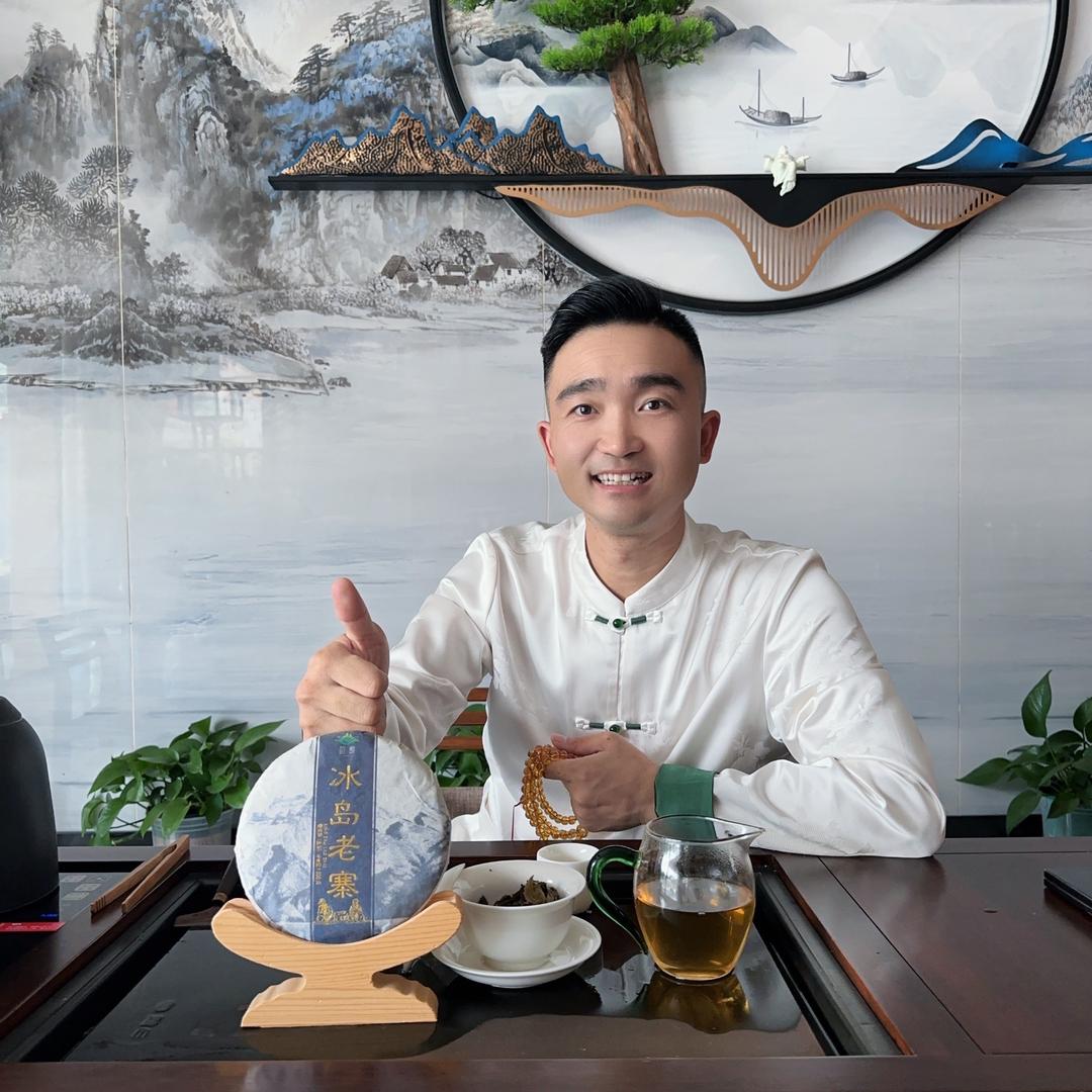 义合龙龙