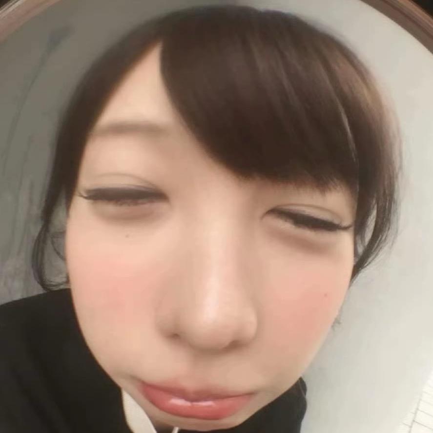爱吃怪味豆.