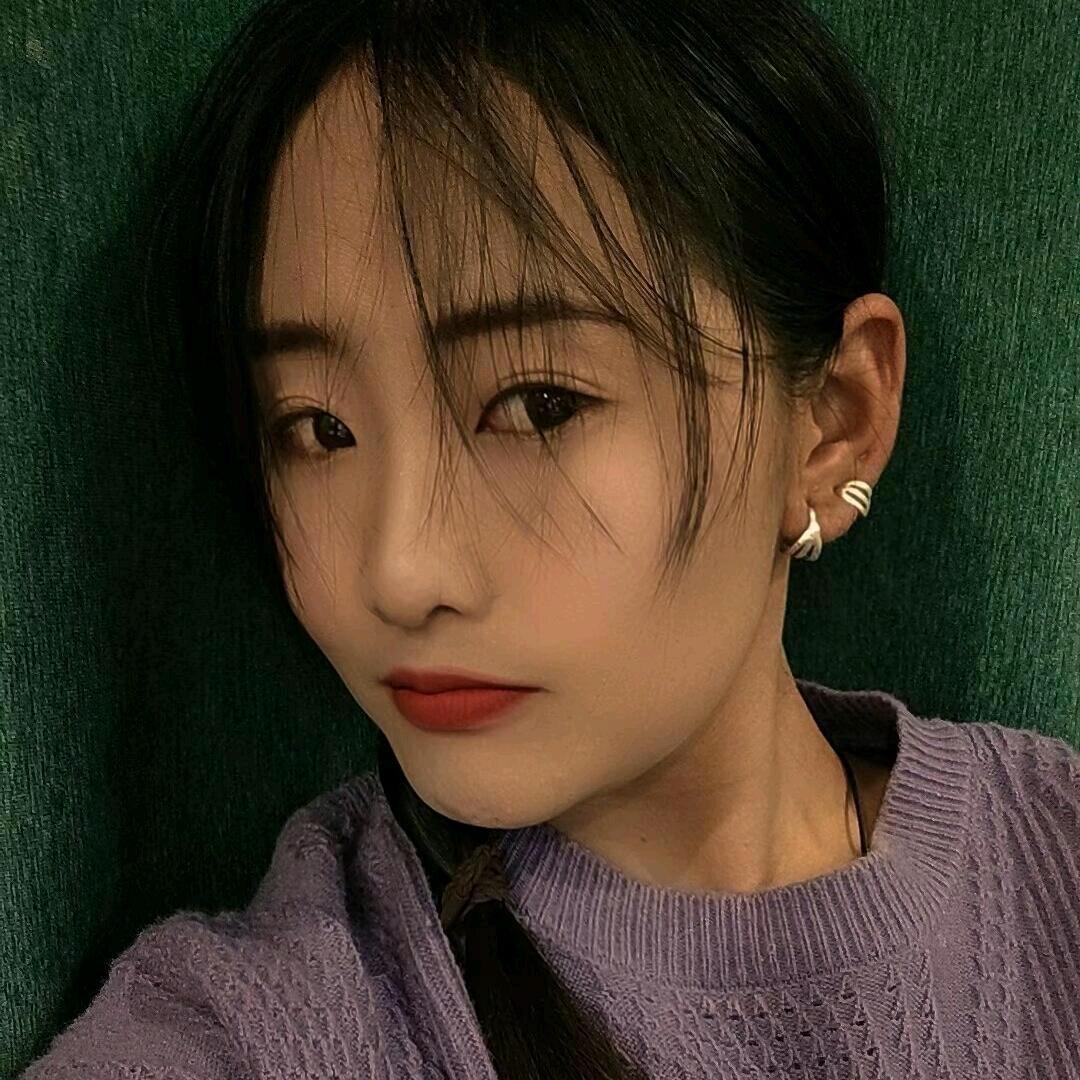 མིག🐇👀