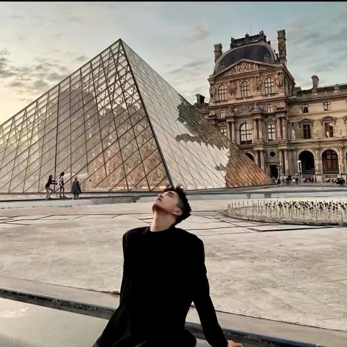 H…