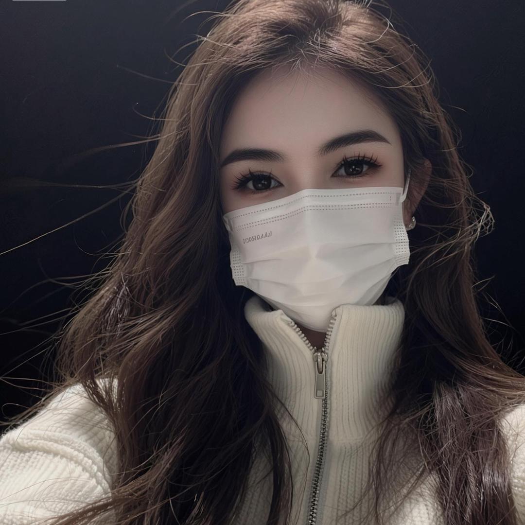 🫦𝑨𝒚𝒛𝒖𝒎👄