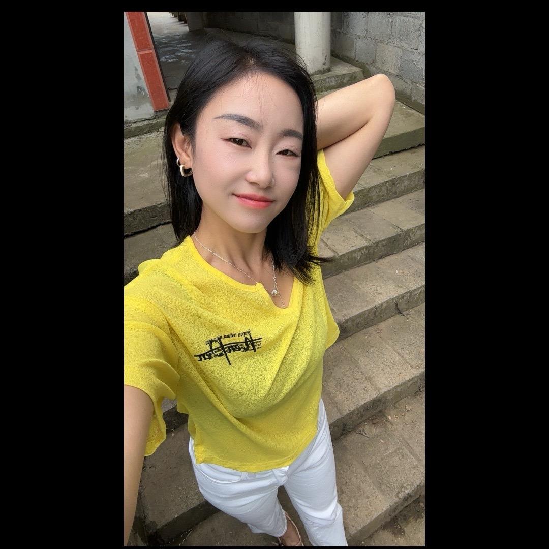 塘房燕子乐队（二妹）