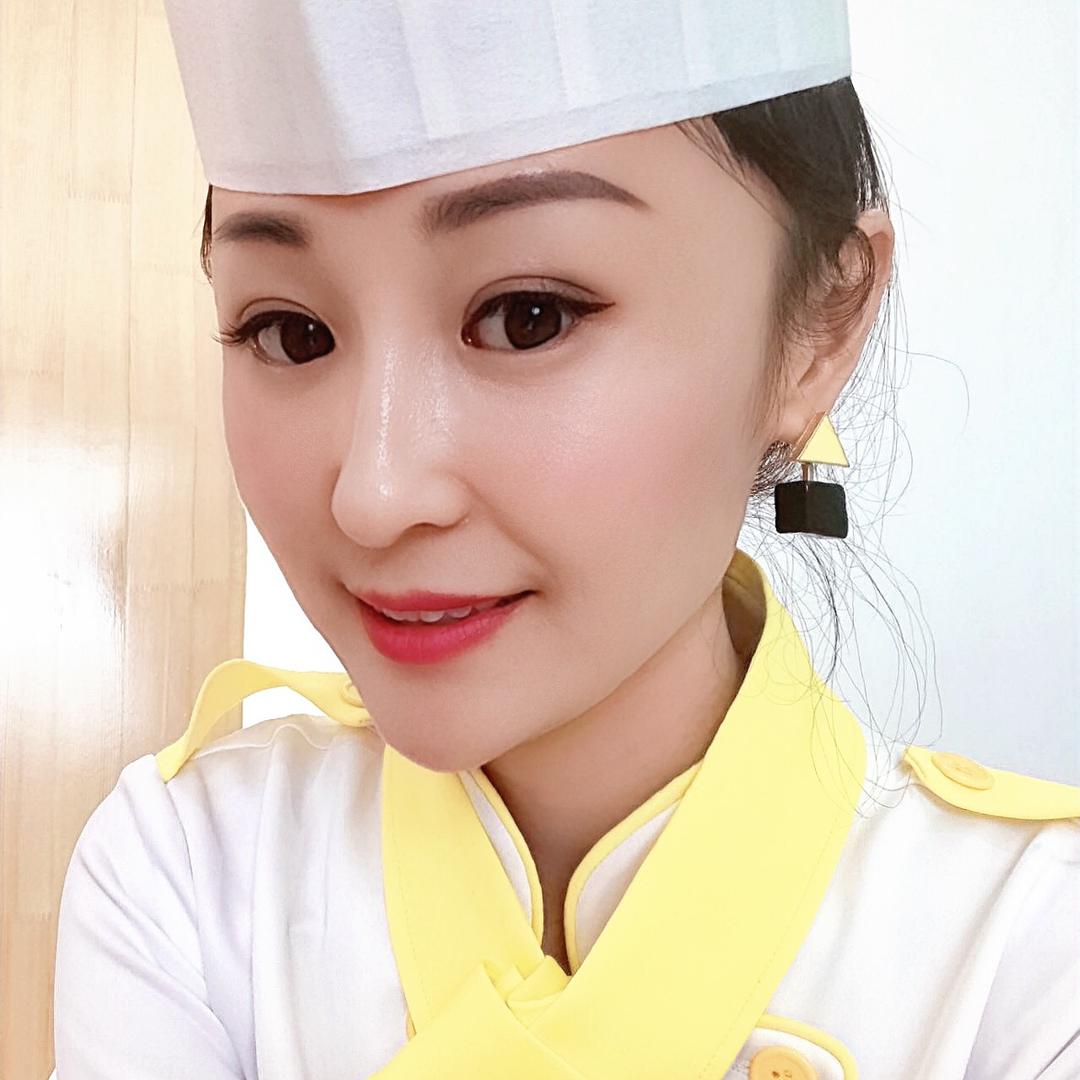 付素铁板妹