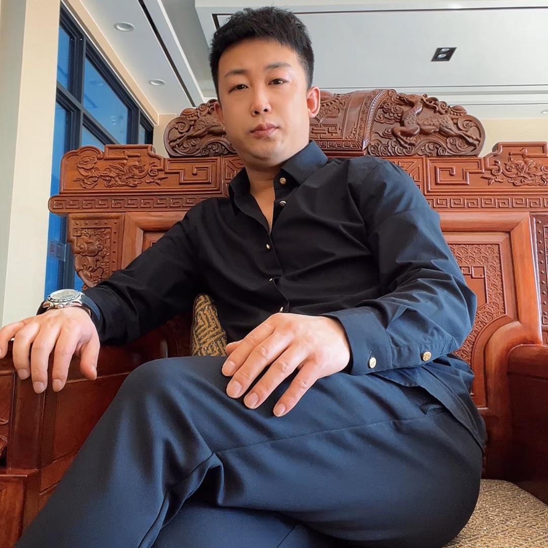 李歌·