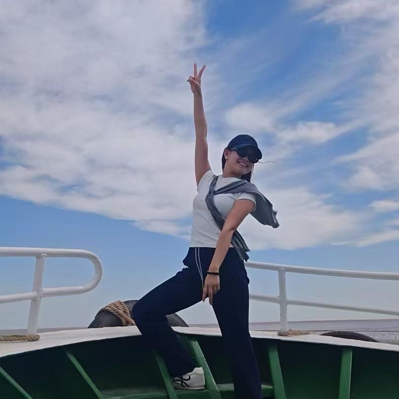 黄骅韩平旅游船