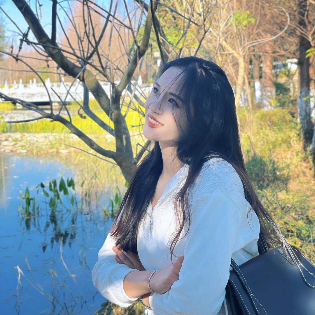 - ̗̀୧⍤⃝喜歡李🌻