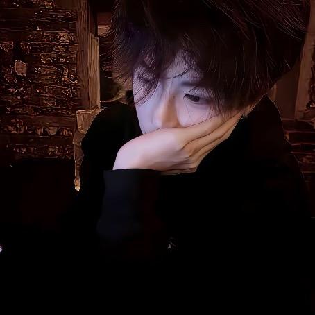 𝓤𝓷𝓻𝓮𝓺𝓾.