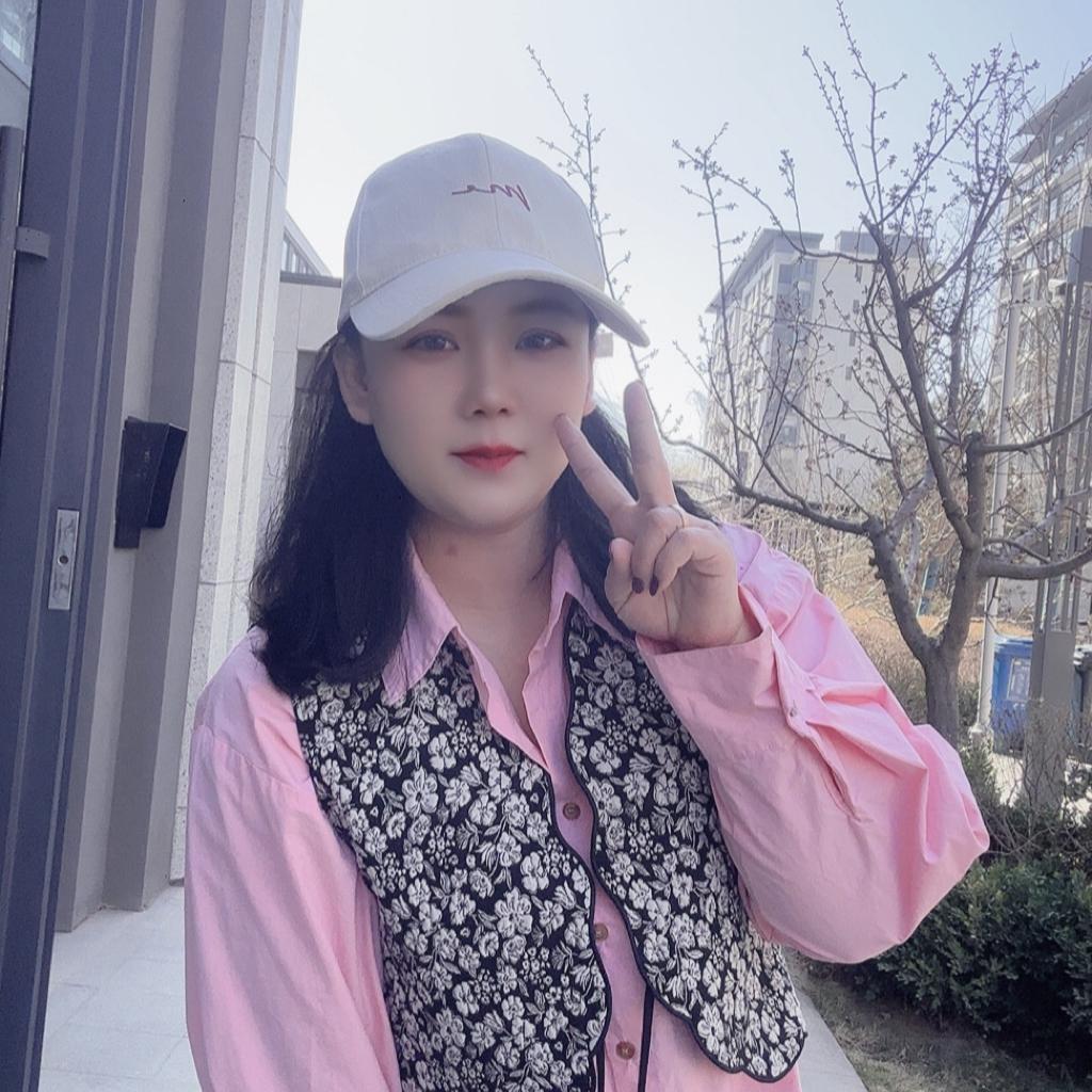 @阿依舍