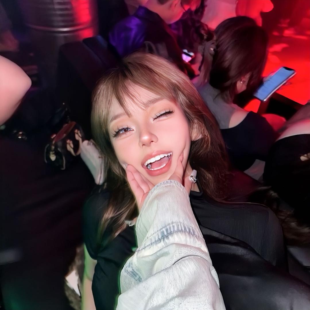 eeemmmo