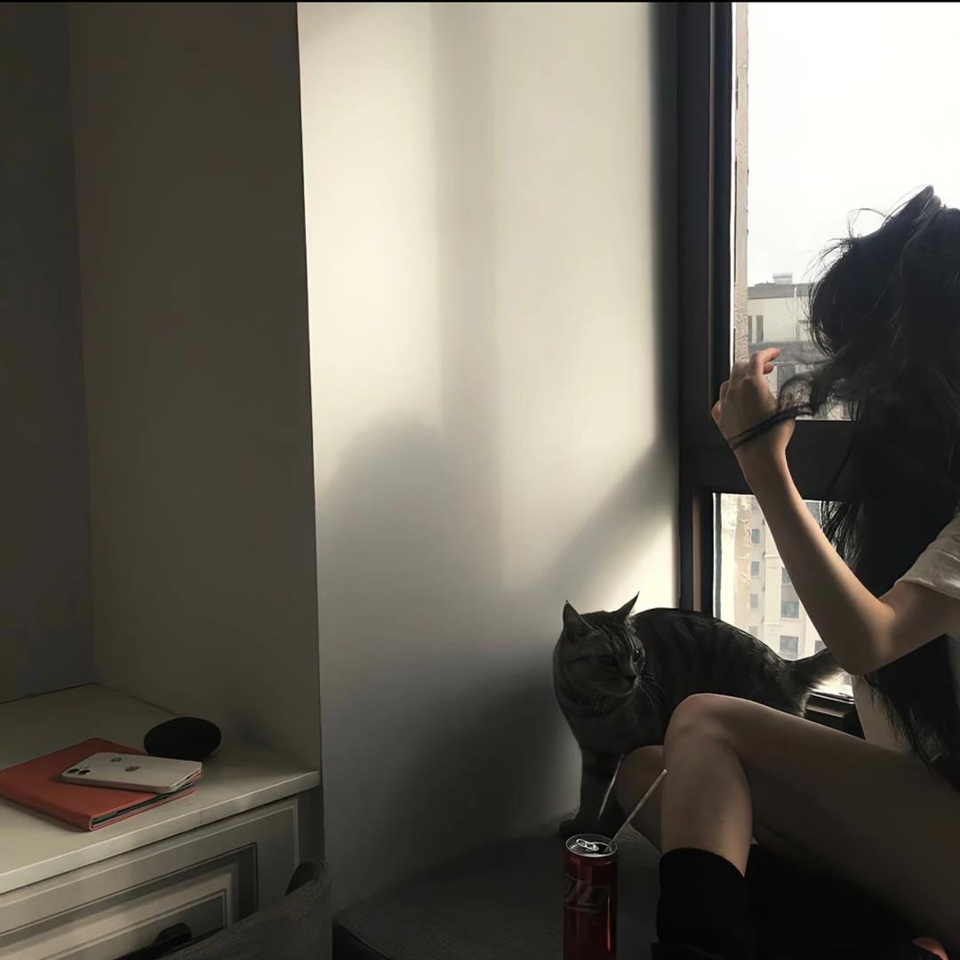 YIK^失眠小月🍷